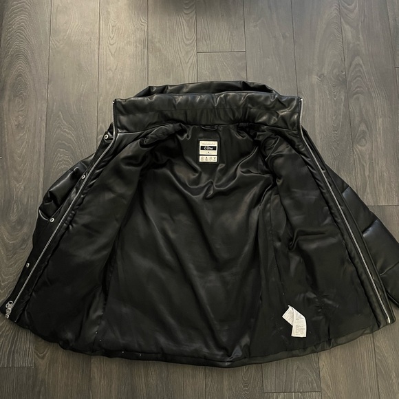 Abercrombie, vegan leather winter coat - Picture 9 of 11